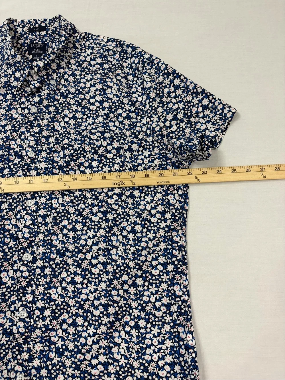 J. Crew 𝓦𝓮𝓵𝓬𝓸𝓶𝓮 𝓽𝓸